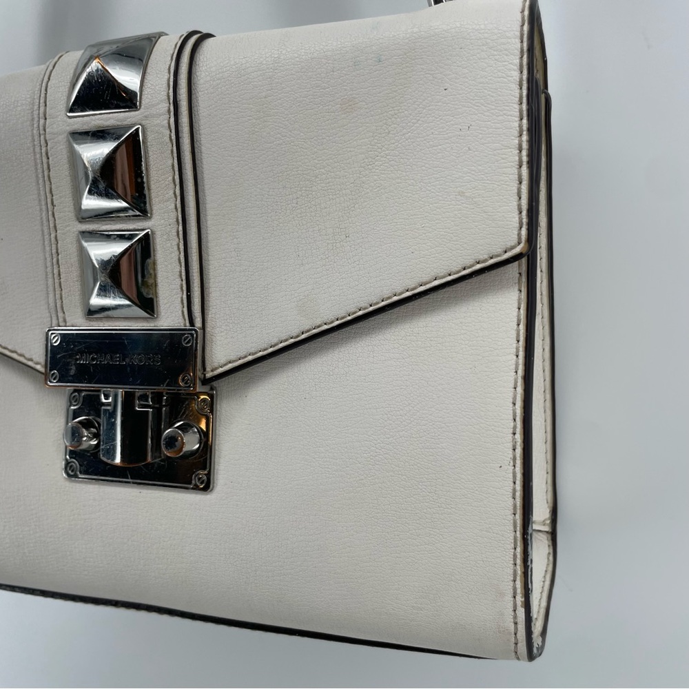 Michael Kors Rose Medium Flap Shoulder Bag White Leather Studded - Picture 4 of 15